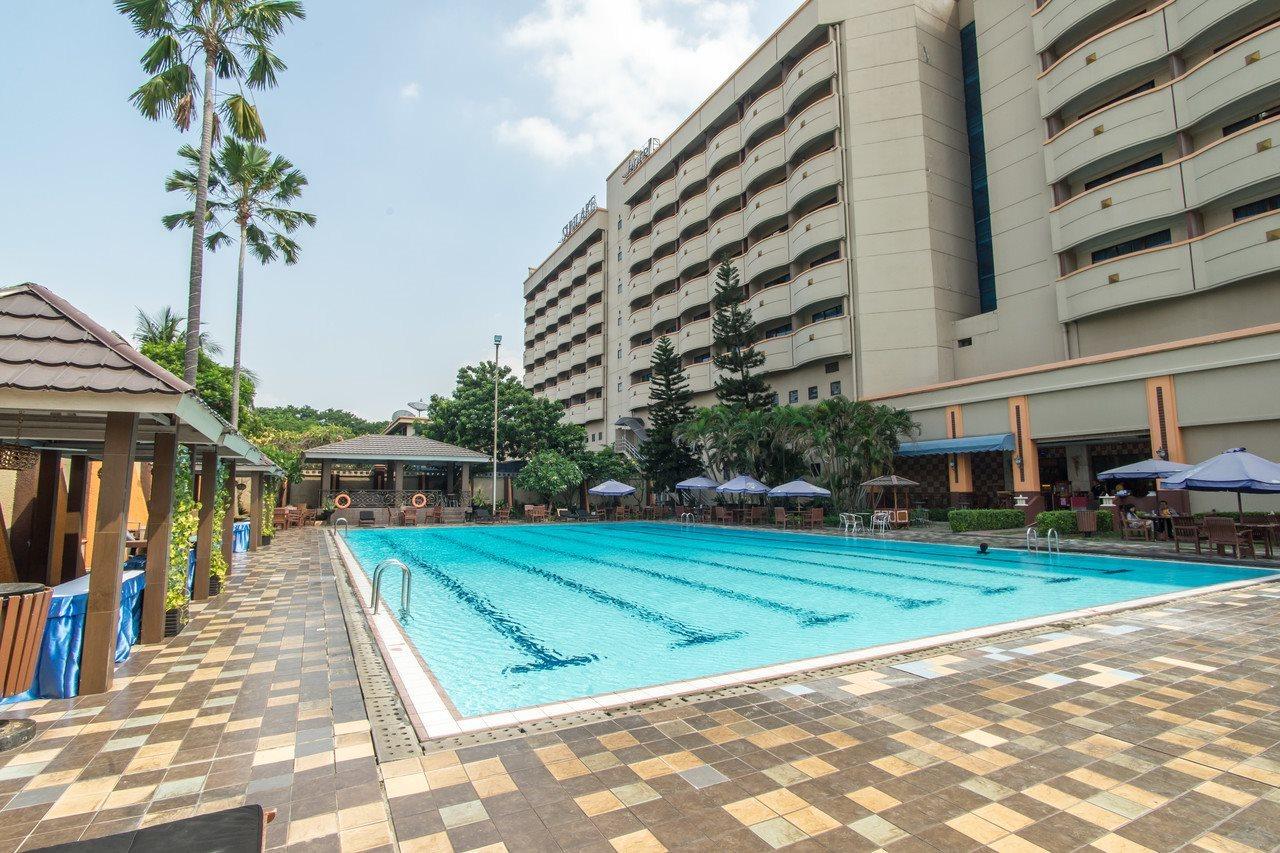 Sunlake Waterfront Resort & Convention Jakarta Extérieur photo