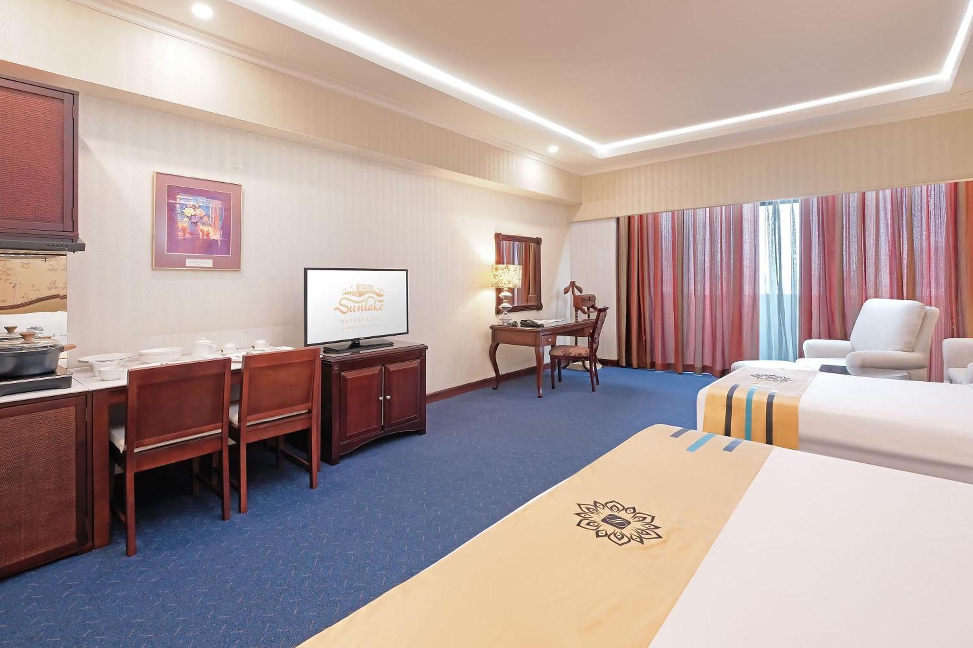 Sunlake Waterfront Resort & Convention Jakarta Extérieur photo