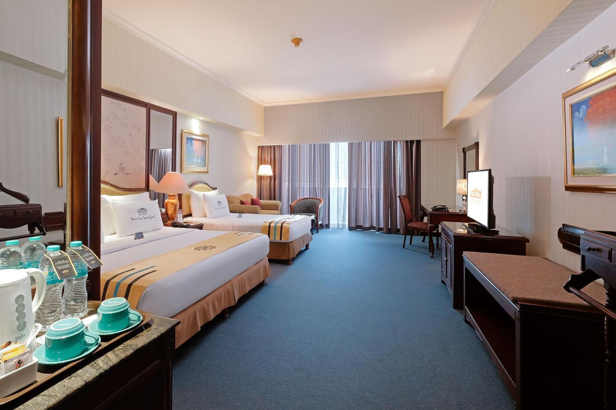 Sunlake Waterfront Resort & Convention Jakarta Extérieur photo