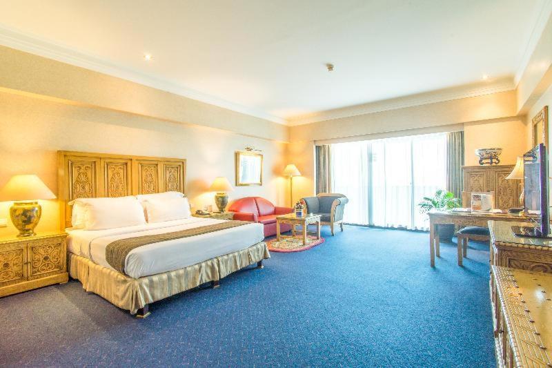 Sunlake Waterfront Resort & Convention Jakarta Chambre photo